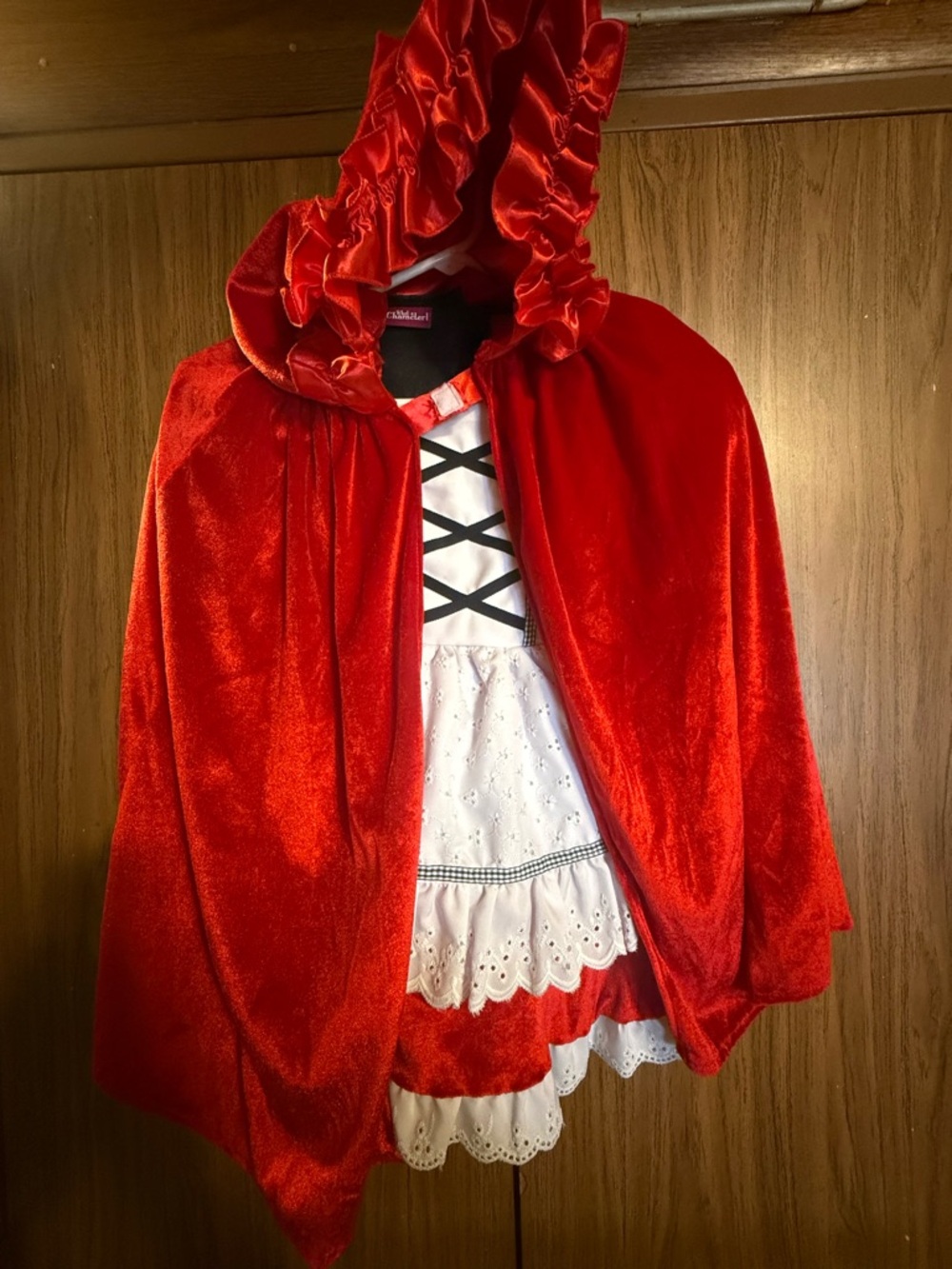 Childs Classic Red & White Peasant Costume Dress - Children’s Costume - Picture 3 of 4